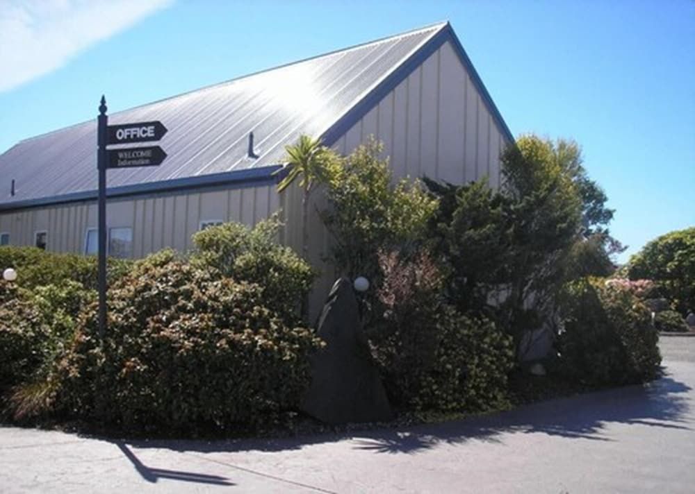 Jade Court Motor Lodge 2