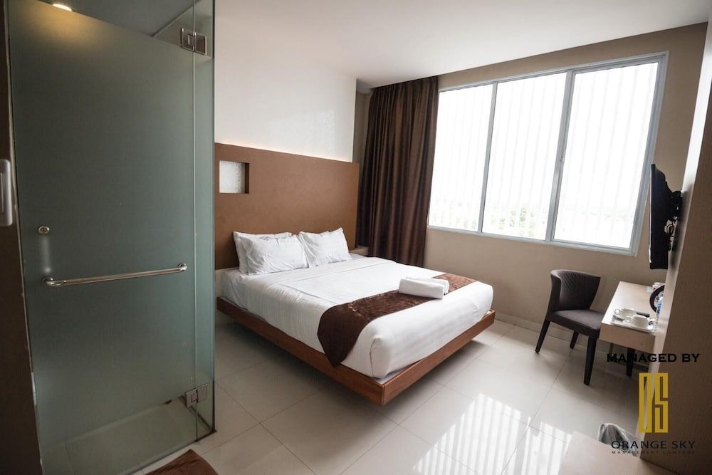 OS Hotel Airport Batam 1