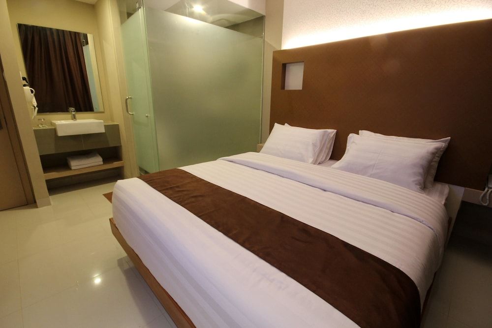 OS Hotel Airport Batam 3