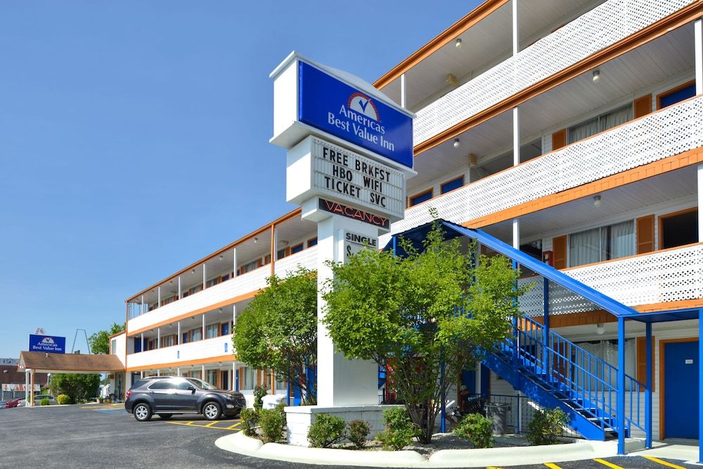 Americas Best Value Inn & Suites Branson - Near the Strip 2 estrellas en Branson
