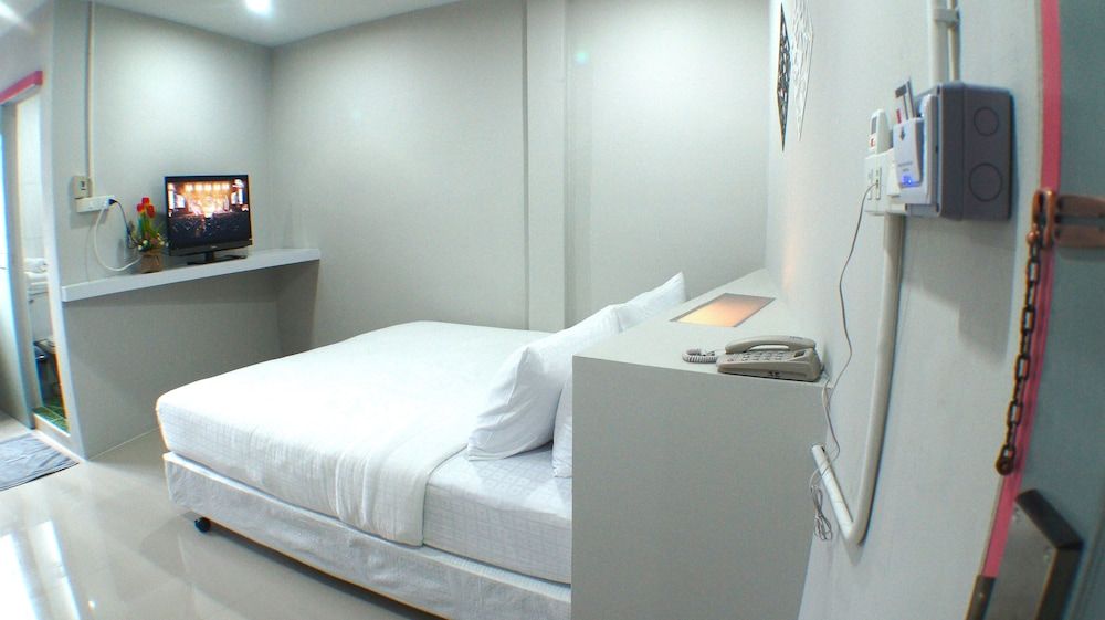 Ma Non Nont Hotel & Apartment 3