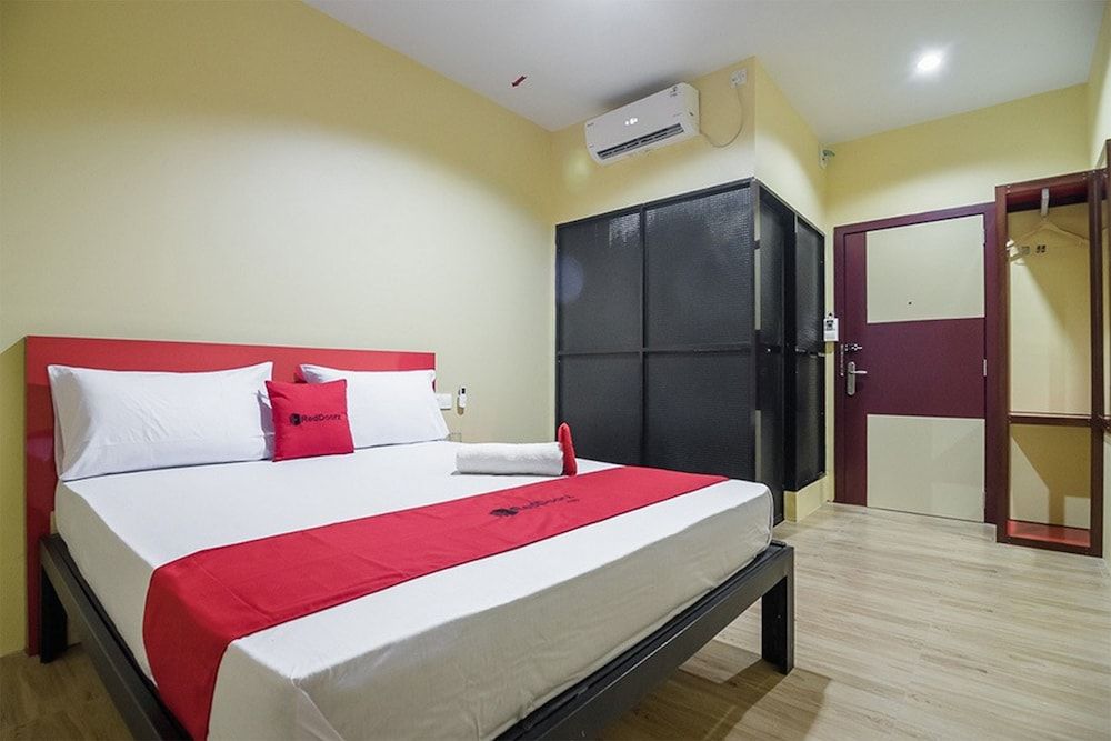 RedDoorz @ Batu Aji Batam 2 1