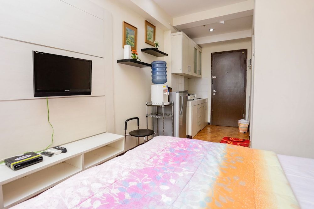 RedLiving Apartemen The Suites Metro - Mary Tower E 3