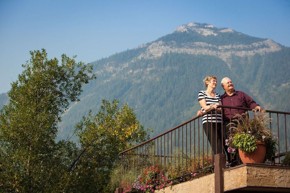 Aspen Village Inn 2 étoiles à Waterton Park