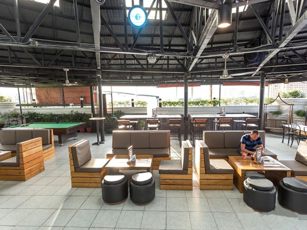 Urban Travellers Hotel 1