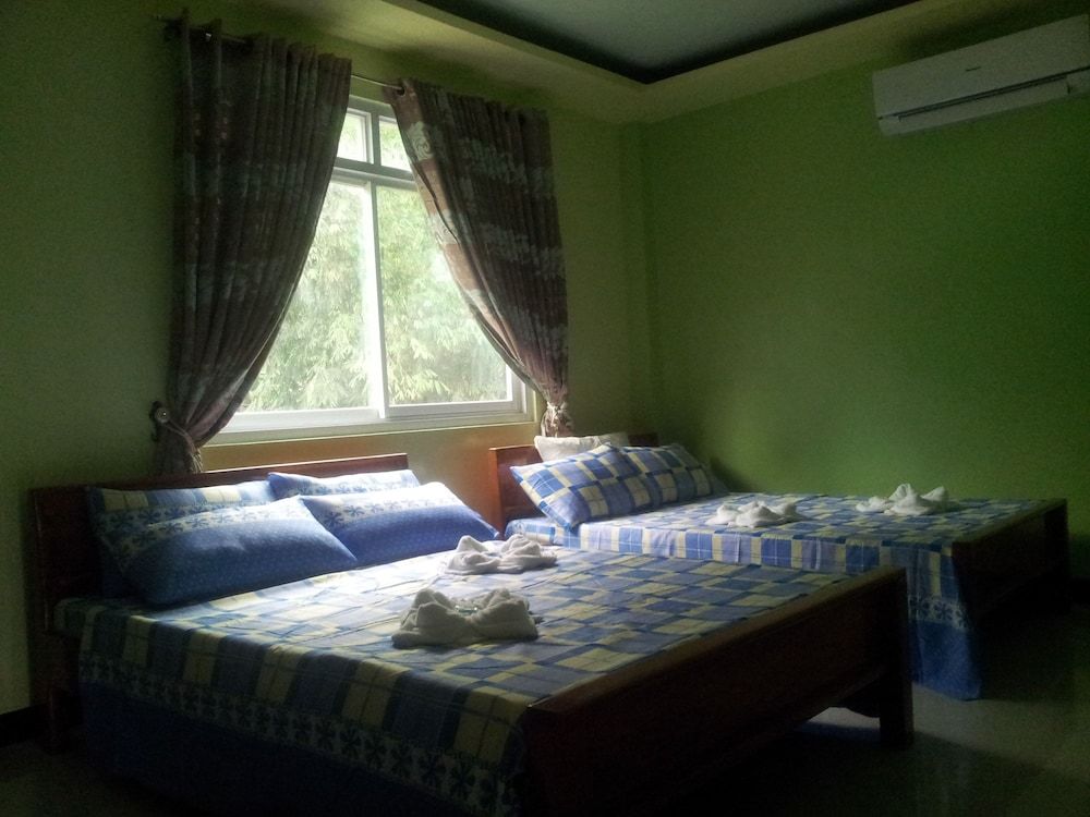 Buena's Haven Travelodge 3