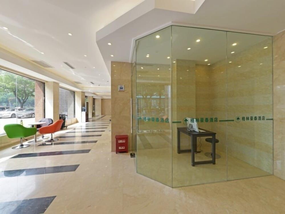 GreenTree Inn Changzhou Dinosaur Park Global Harbor Express Hotel 2