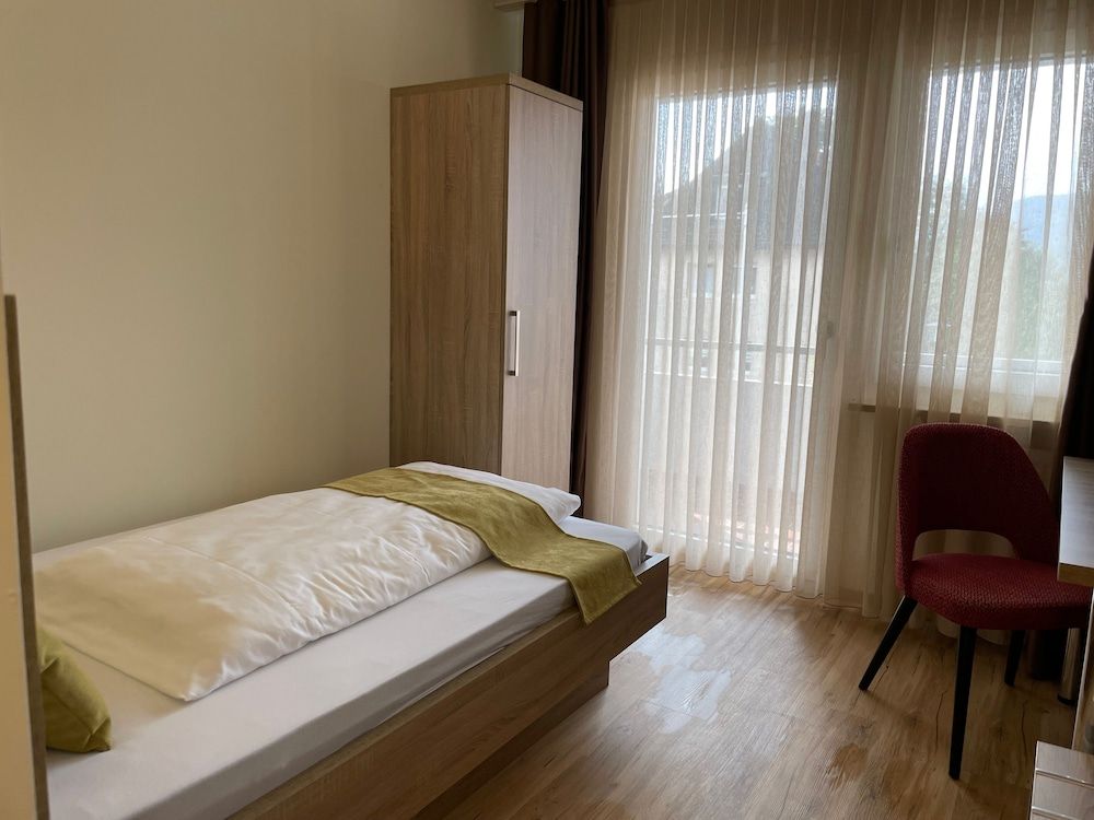 Hotel zur Flüh, Self Check-in 2