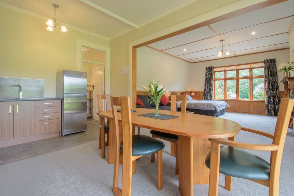 Willowbrook Country Apartments 3