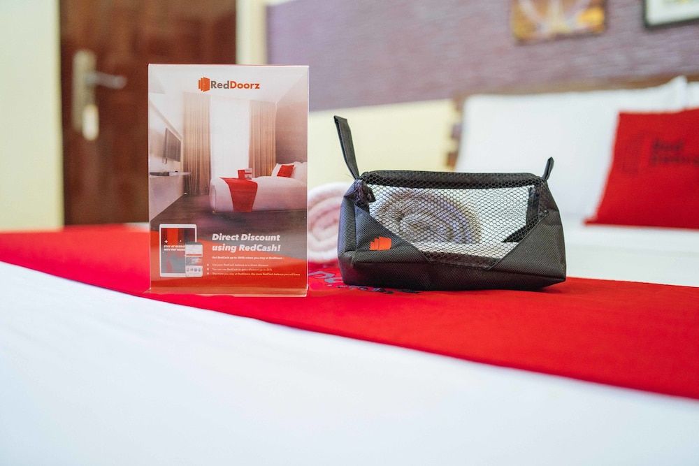 RedDoorz @ Tagaytay Road 2