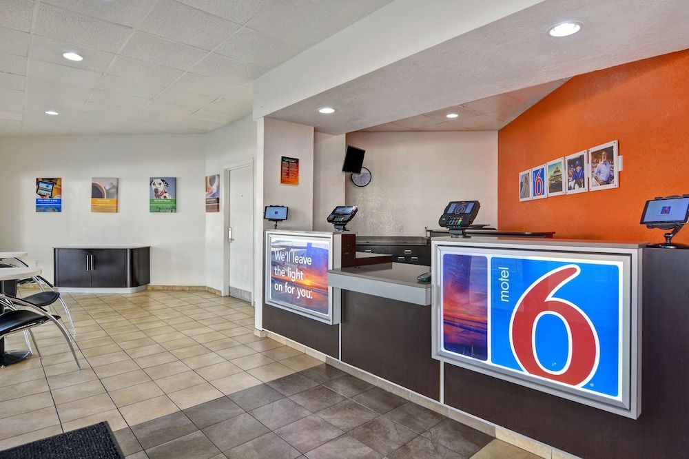 Motel 6 Destin, FL 3