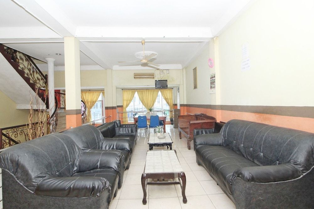 OYO 451 Divka Residence Syariah 3