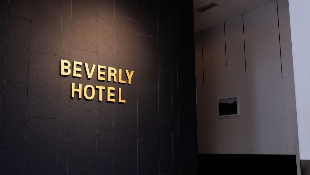 Beverly Hotel 2
