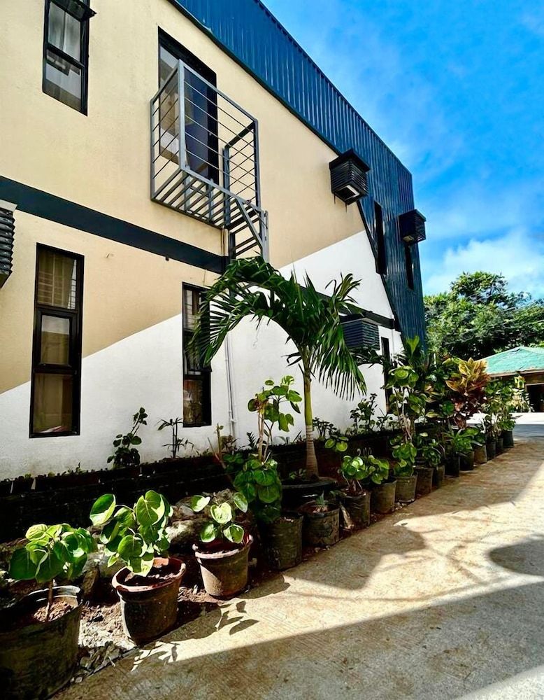 Urban Boutique Hotel 1