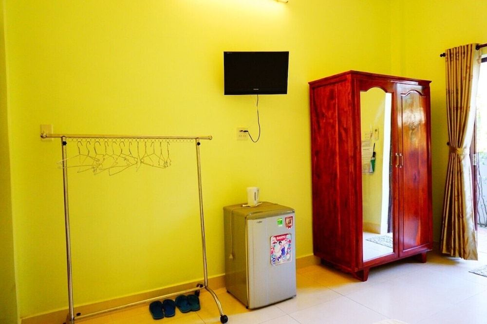 Cat Tien Guesthouse 2