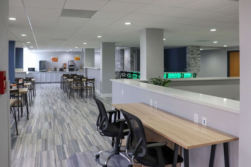 Quality Inn 2