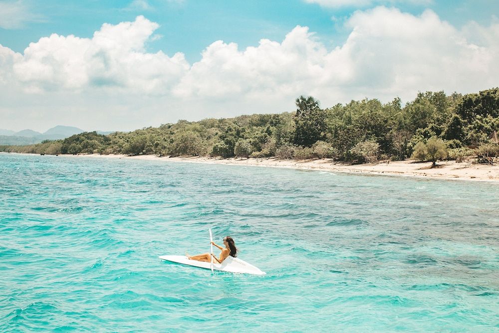 NusaBay Menjangan by WHM