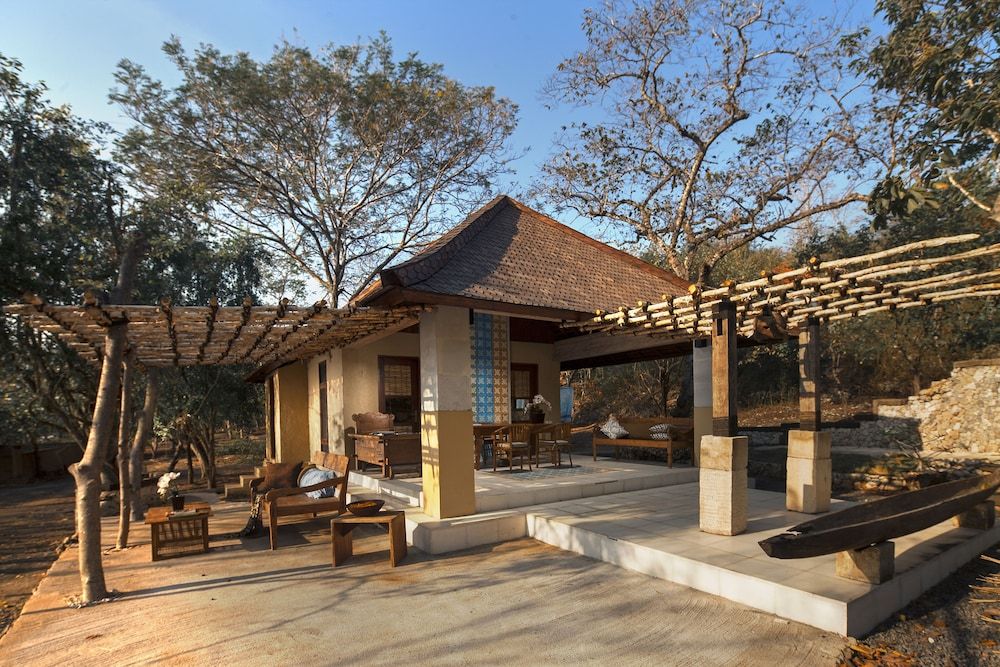 NusaBay Menjangan by WHM 3