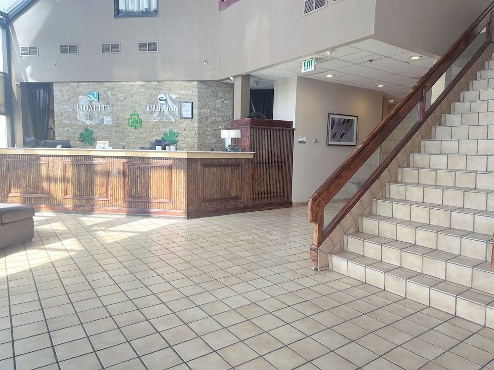 Quality Inn & Suites I-25 North 2