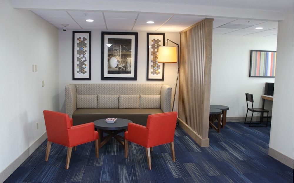 Holiday Inn Express Hotel & Suites Orlando South-Davenport by IHG 2