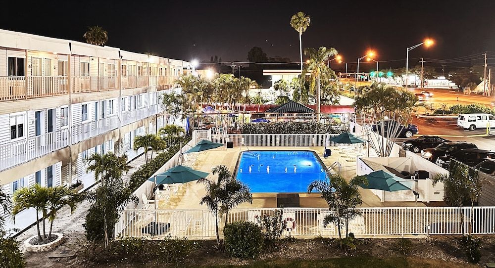 Lantern Inn & Suites -1 estrelas em Sarasota
