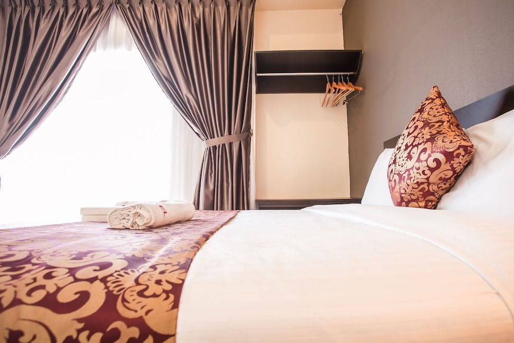 RJ Hotel Kulai 3