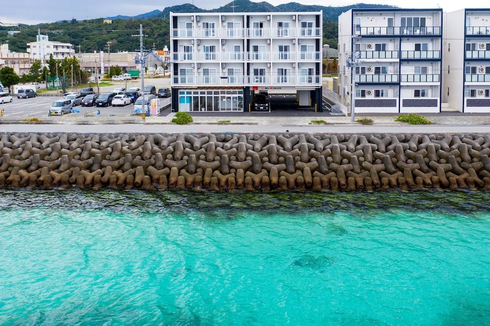 Mr.KINJO in MOTOBU OCEAN TERRACE