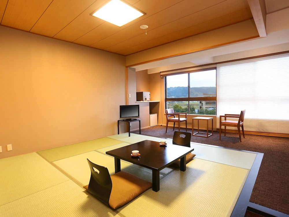 Hotel Parens Onoya 3