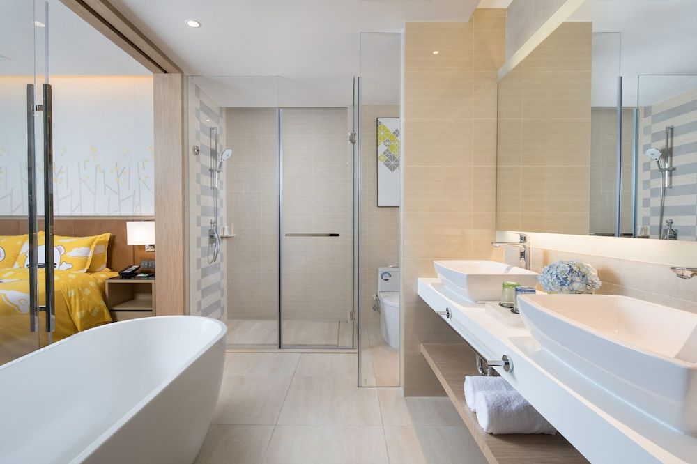 Holiday Inn Shaoguan Downtown by IHG 3