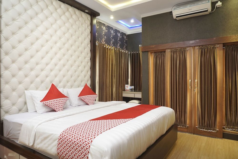 Super OYO 444 Rafitha Homestay 1
