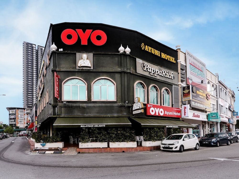 Super OYO 707 Ayuni Hotel 2 étoiles à Bangi