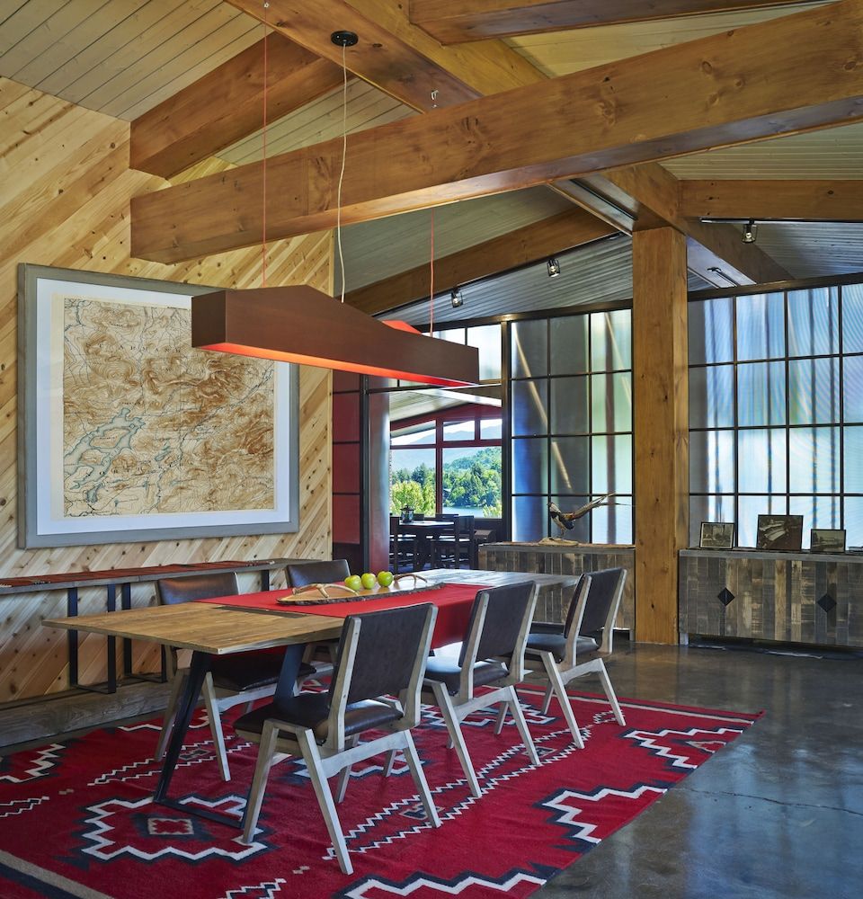 Lake House at High Peaks Resort 2