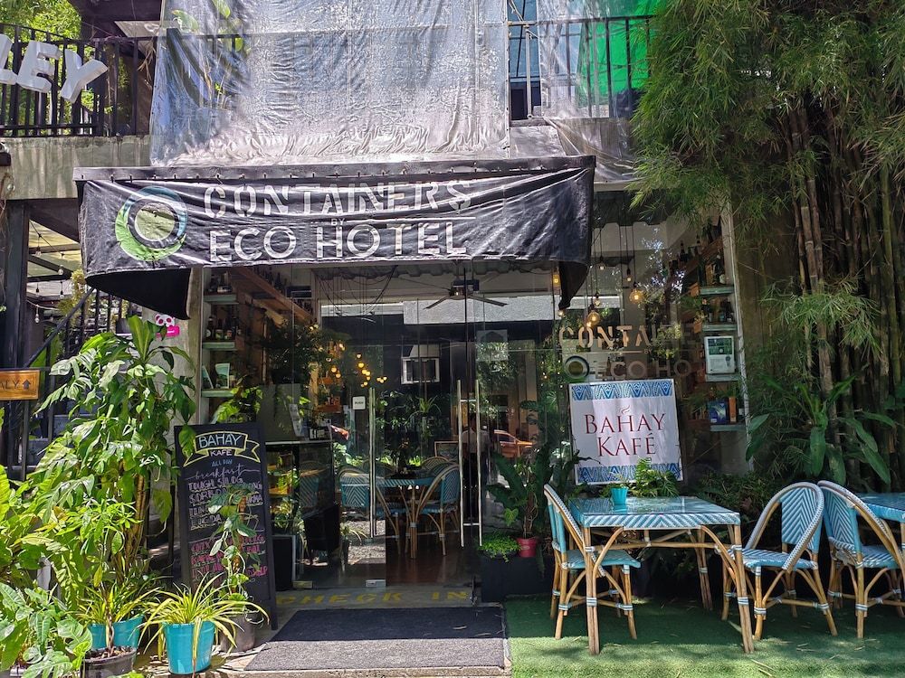 Containers by Eco Hotel Tagaytay 3