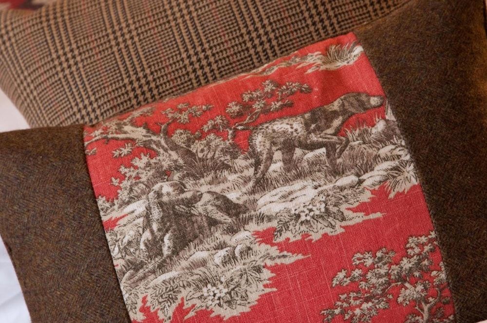 The Townhouse Hotel 3