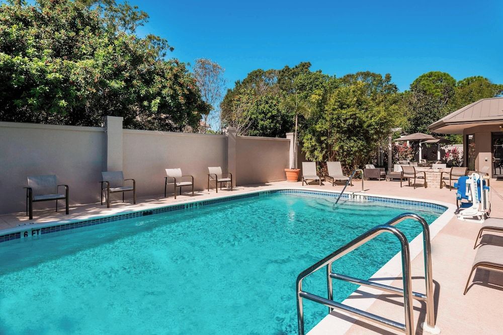 Courtyard by Marriott Sarasota Bradenton Airport 1