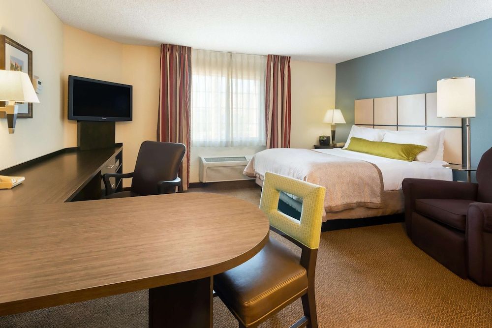 Sonesta Simply Suites Philadelphia Mount Laurel 2