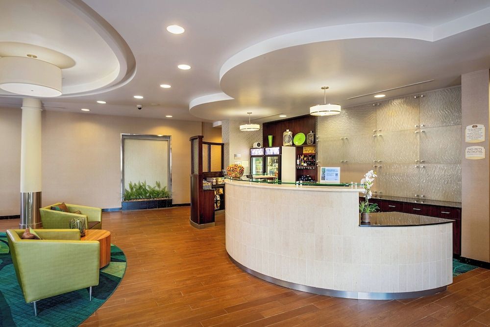 Springhill Suites Modesto 2
