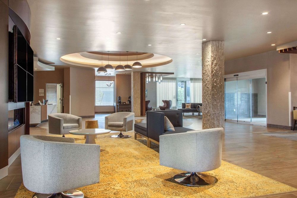 Cambria Hotel Phoenix Chandler - Fashion Center 3