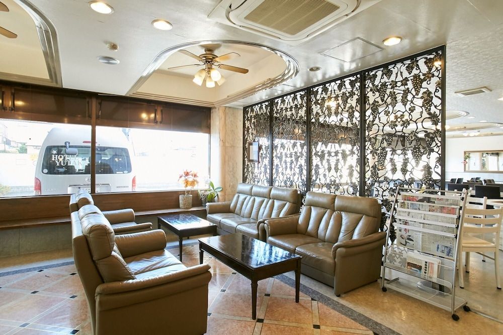 Hotel Sun Plus Yutaka 2