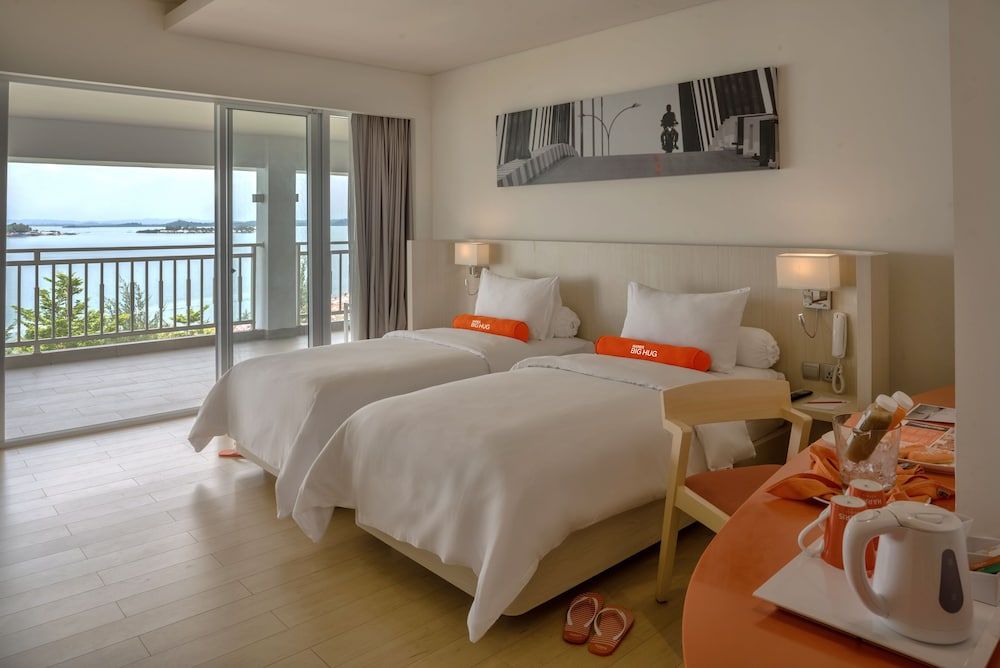 HARRIS Resort Barelang Batam 3