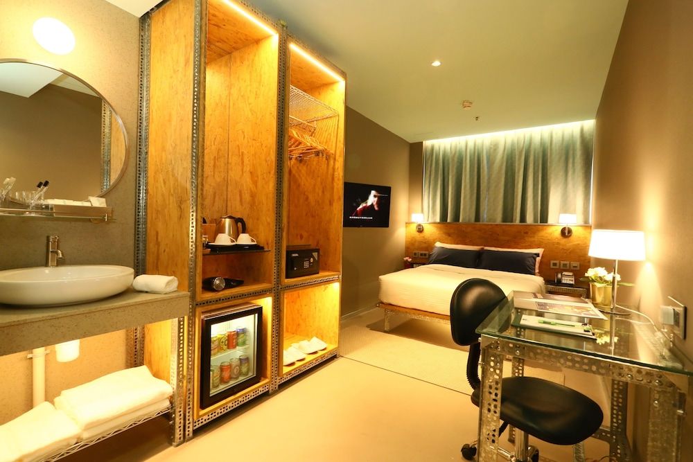 IND Hotel 4 estrellas en Hong Kong