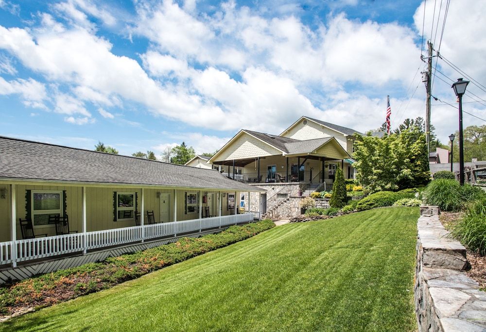 Boxwood Lodge 2 estrelas em Blowing Rock