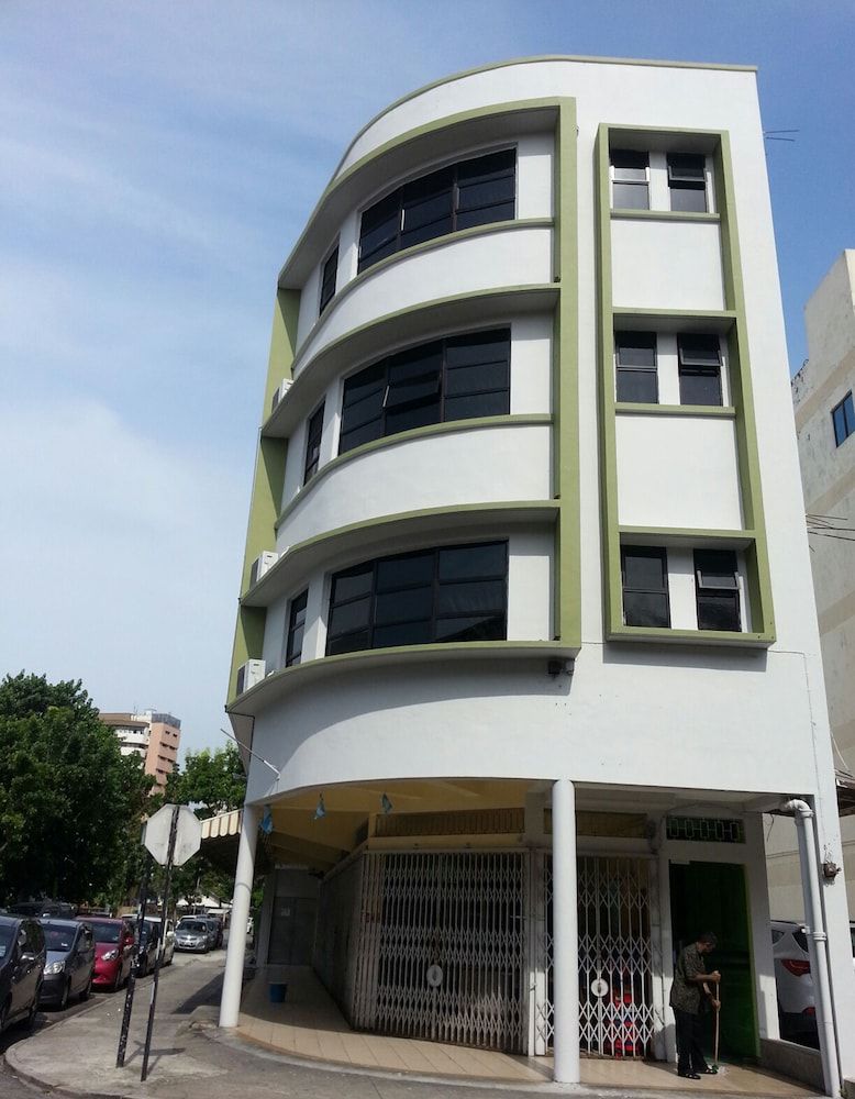 Merlin Hotel 2 estrellas en George Town