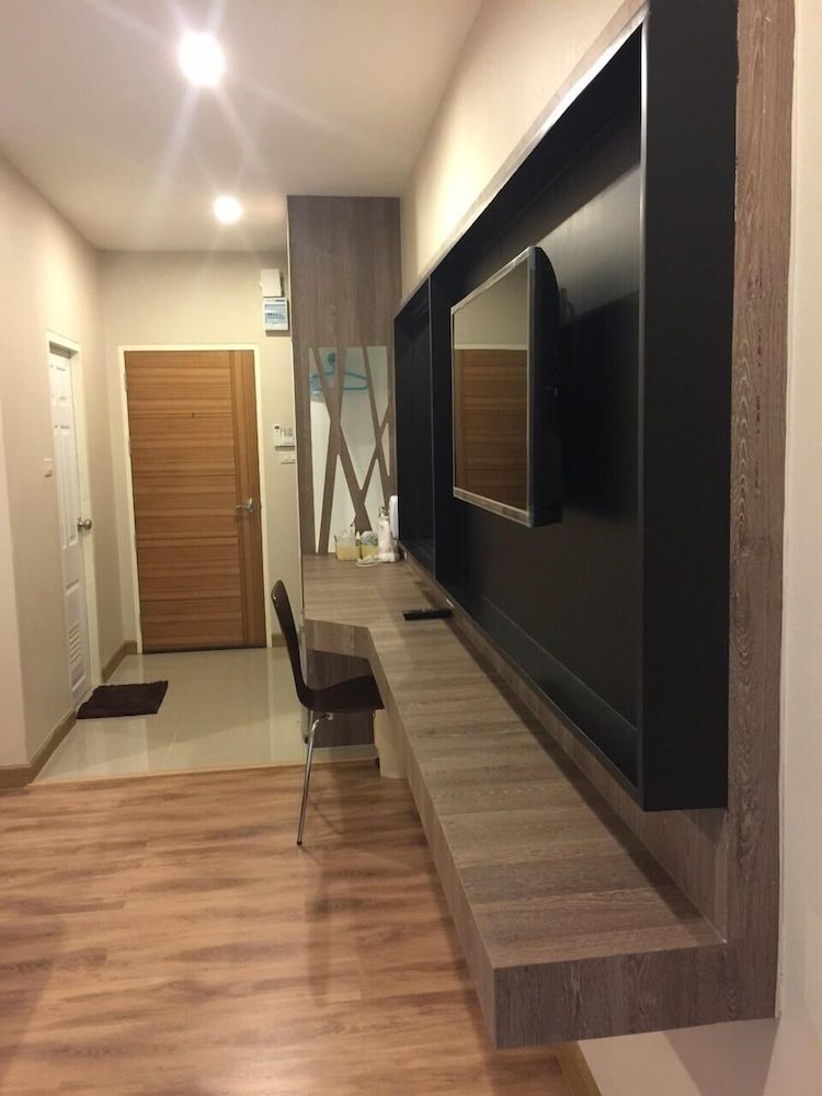 Hotel Le Lerts Living 3