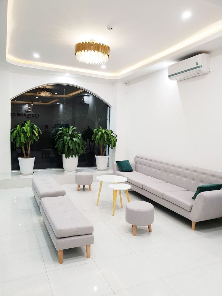 Khách sạn Quy Nhơn Center 2