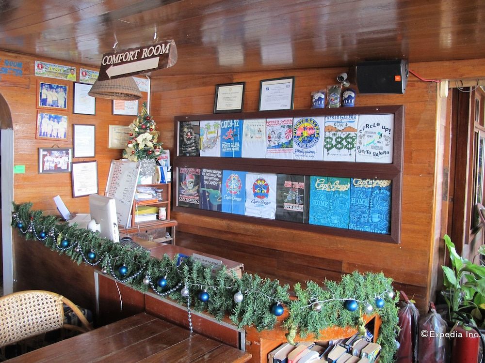 Capt'n Gregg's 3