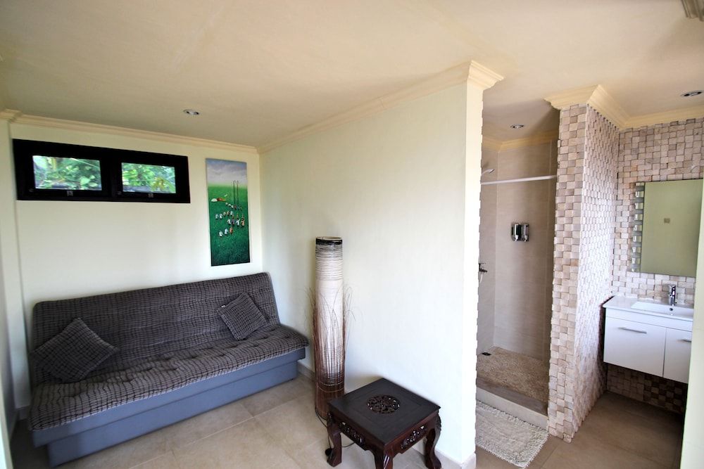 Bondalem Beach Club 3