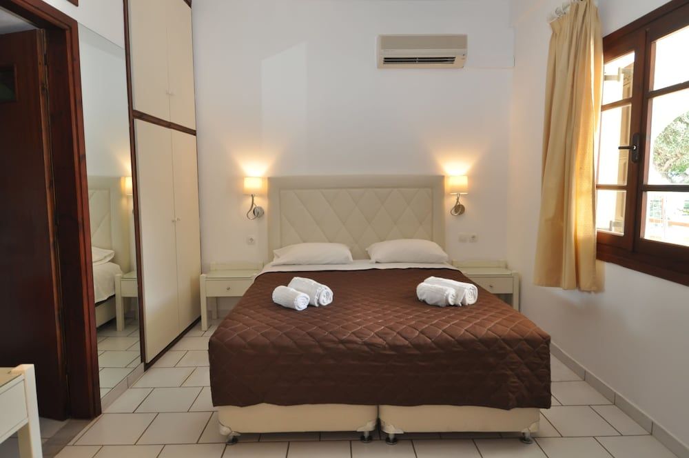 Pennystella Apartments