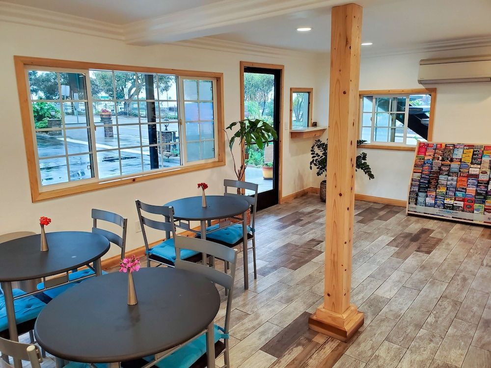 Studio 6 National City, CA - Naval Base San Diego 3