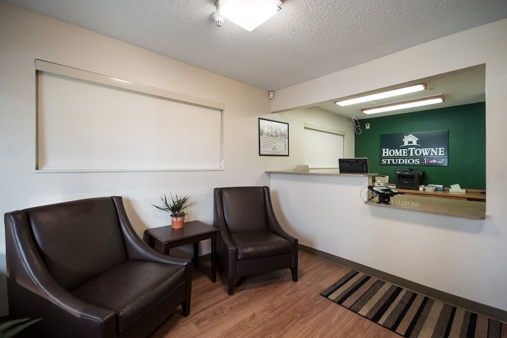 HomeTowne Studios By Red Roof Seattle - Kent/ Des Moines 2 étoiles à Kent